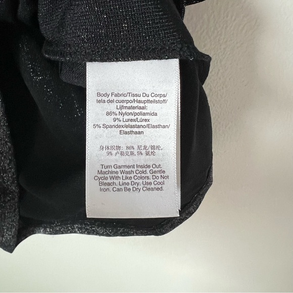 DKNY sparkle puff shoulder top in black. - Picture 4 of 7